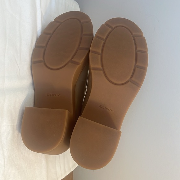 Vince Rowe Leather Lug Loafer NWOT - Picture 6 of 6